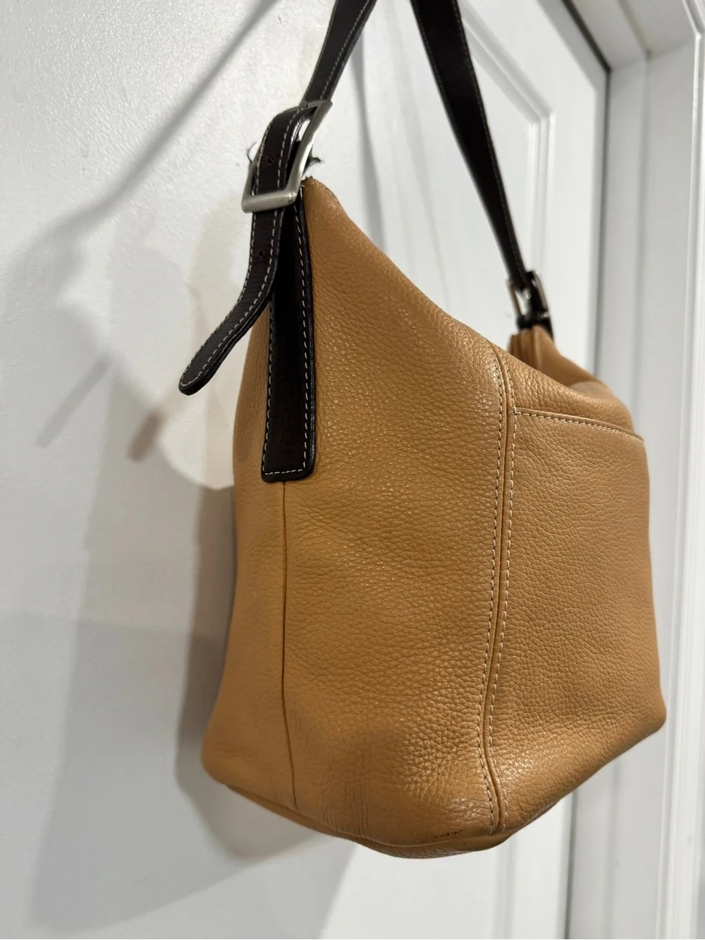 Tignanello Camel Tan Soft Leather Zipper Closure East West Shoulder Bag